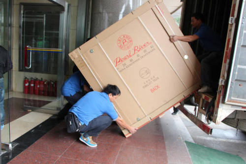 绿园钢琴贵重工艺品无忧运